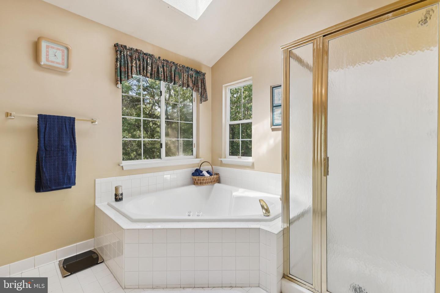 17456 TERRI CT, DUMFRIES, Virginia 22026, 5 Bedrooms Bedrooms, ,3 BathroomsBathrooms,Residential,For sale,17456 TERRI CT,VAPW2101100 MLS # VAPW2101100