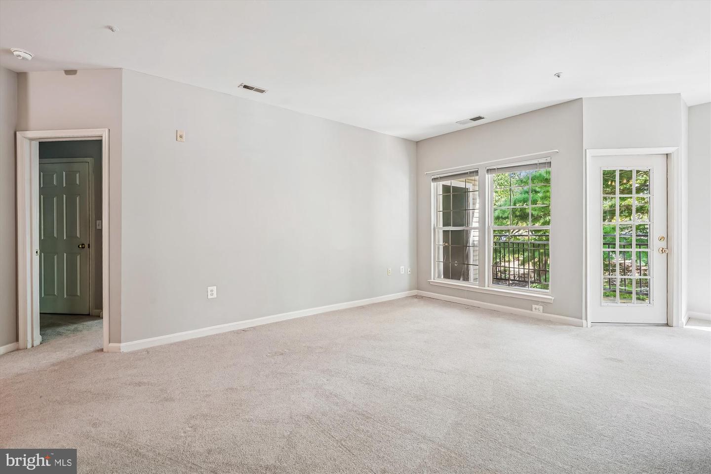 4131 FOUNTAINSIDE LN #J204, FAIRFAX, Virginia 22030, 2 Bedrooms Bedrooms, ,2 BathroomsBathrooms,Residential,For sale,4131 FOUNTAINSIDE LN #J204,VAFX2269832 MLS # VAFX2269832 4131 FOUNTAINSIDE LN #J204, FAIRFAX, Virginia 22030, 2 Bedrooms Bedrooms, ,2 BathroomsBathrooms,Residential,For sale,4131 FOUNTAINSIDE LN #J204,VAFX2269832 MLS # VAFX2269832