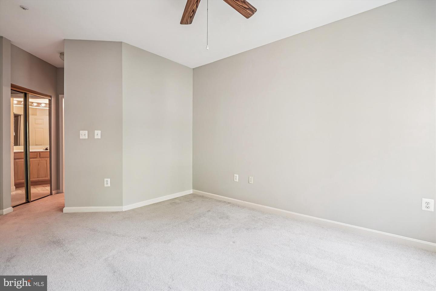 4131 FOUNTAINSIDE LN #J204, FAIRFAX, Virginia 22030, 2 Bedrooms Bedrooms, ,2 BathroomsBathrooms,Residential,For sale,4131 FOUNTAINSIDE LN #J204,VAFX2269832 MLS # VAFX2269832 4131 FOUNTAINSIDE LN #J204, FAIRFAX, Virginia 22030, 2 Bedrooms Bedrooms, ,2 BathroomsBathrooms,Residential,For sale,4131 FOUNTAINSIDE LN #J204,VAFX2269832 MLS # VAFX2269832