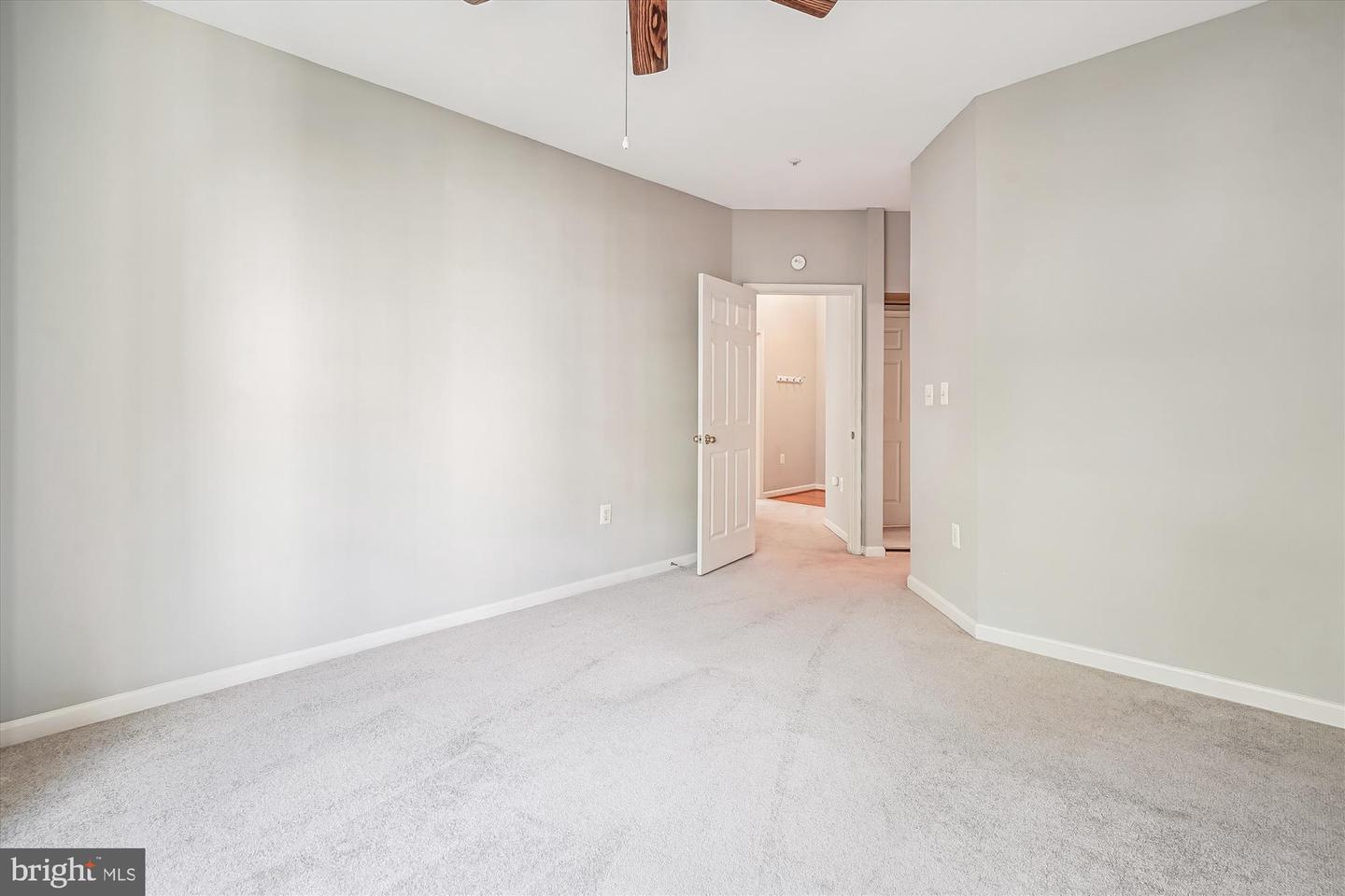 4131 FOUNTAINSIDE LN #J204, FAIRFAX, Virginia 22030, 2 Bedrooms Bedrooms, ,2 BathroomsBathrooms,Residential,For sale,4131 FOUNTAINSIDE LN #J204,VAFX2269832 MLS # VAFX2269832 4131 FOUNTAINSIDE LN #J204, FAIRFAX, Virginia 22030, 2 Bedrooms Bedrooms, ,2 BathroomsBathrooms,Residential,For sale,4131 FOUNTAINSIDE LN #J204,VAFX2269832 MLS # VAFX2269832