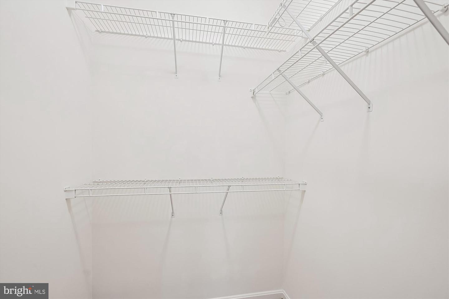 4131 FOUNTAINSIDE LN #J204, FAIRFAX, Virginia 22030, 2 Bedrooms Bedrooms, ,2 BathroomsBathrooms,Residential,For sale,4131 FOUNTAINSIDE LN #J204,VAFX2269832 MLS # VAFX2269832 4131 FOUNTAINSIDE LN #J204, FAIRFAX, Virginia 22030, 2 Bedrooms Bedrooms, ,2 BathroomsBathrooms,Residential,For sale,4131 FOUNTAINSIDE LN #J204,VAFX2269832 MLS # VAFX2269832