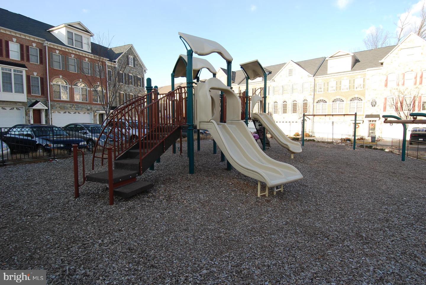 4131 FOUNTAINSIDE LN #J204, FAIRFAX, Virginia 22030, 2 Bedrooms Bedrooms, ,2 BathroomsBathrooms,Residential,For sale,4131 FOUNTAINSIDE LN #J204,VAFX2269832 MLS # VAFX2269832 4131 FOUNTAINSIDE LN #J204, FAIRFAX, Virginia 22030, 2 Bedrooms Bedrooms, ,2 BathroomsBathrooms,Residential,For sale,4131 FOUNTAINSIDE LN #J204,VAFX2269832 MLS # VAFX2269832