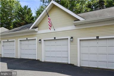 4131 FOUNTAINSIDE LN #J204, FAIRFAX, Virginia 22030, 2 Bedrooms Bedrooms, ,2 BathroomsBathrooms,Residential,For sale,4131 FOUNTAINSIDE LN #J204,VAFX2269832 MLS # VAFX2269832 4131 FOUNTAINSIDE LN #J204, FAIRFAX, Virginia 22030, 2 Bedrooms Bedrooms, ,2 BathroomsBathrooms,Residential,For sale,4131 FOUNTAINSIDE LN #J204,VAFX2269832 MLS # VAFX2269832