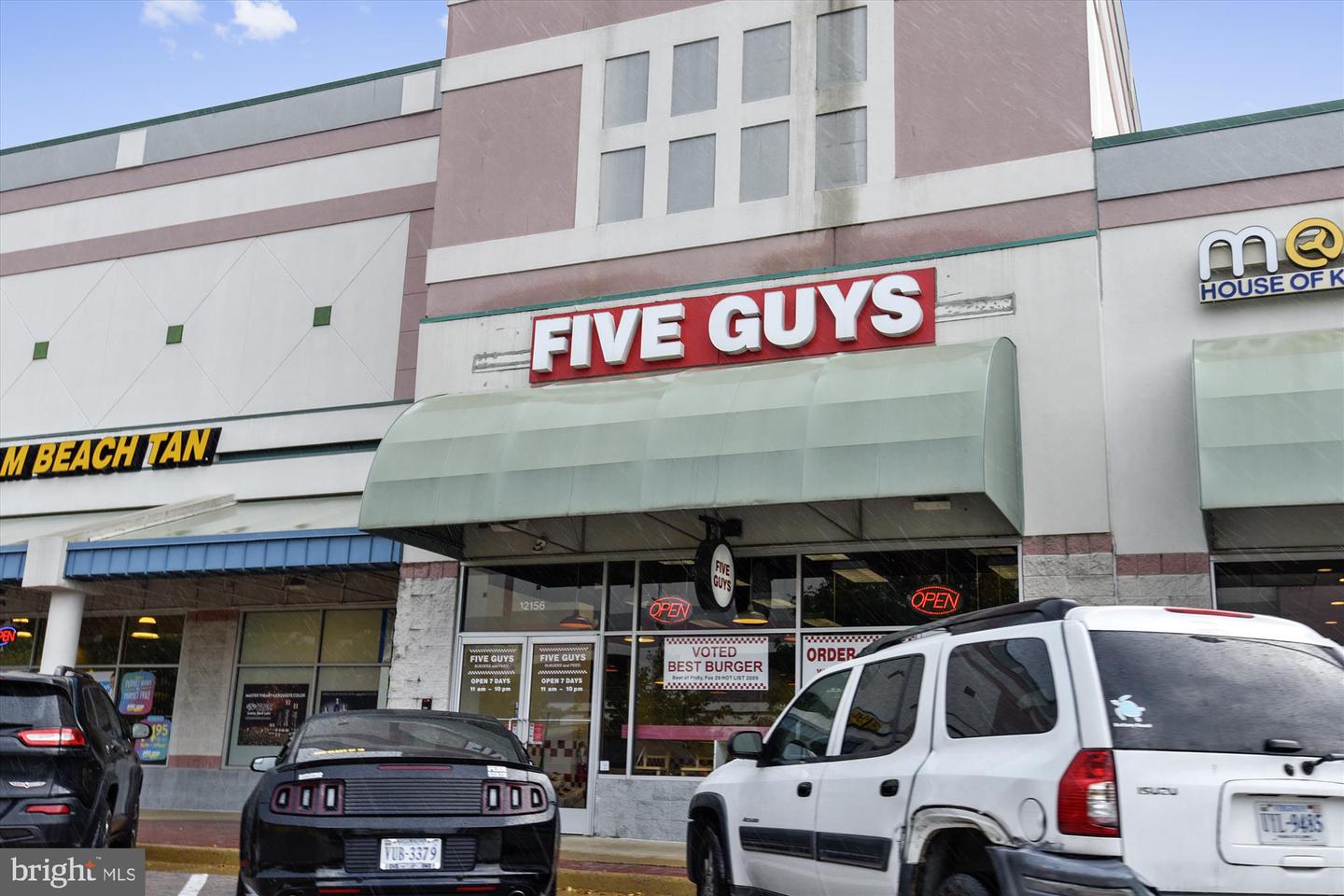 4131 FOUNTAINSIDE LN #J204, FAIRFAX, Virginia 22030, 2 Bedrooms Bedrooms, ,2 BathroomsBathrooms,Residential,For sale,4131 FOUNTAINSIDE LN #J204,VAFX2269832 MLS # VAFX2269832 4131 FOUNTAINSIDE LN #J204, FAIRFAX, Virginia 22030, 2 Bedrooms Bedrooms, ,2 BathroomsBathrooms,Residential,For sale,4131 FOUNTAINSIDE LN #J204,VAFX2269832 MLS # VAFX2269832