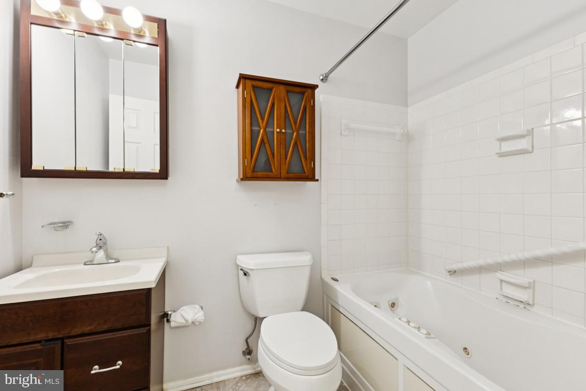 11977 WILLIAM AND MARY CIR, WOODBRIDGE, Virginia 22192, 4 Bedrooms Bedrooms, 8 Rooms Rooms,3 BathroomsBathrooms,Residential,For sale,11977 WILLIAM AND MARY CIR,VAPW2105094 MLS # VAPW2105094