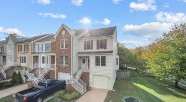 7849 SABRE CT, MANASSAS, Virginia 20109, 3 Bedrooms Bedrooms, ,2 BathroomsBathrooms,Residential,For sale,7849 SABRE CT,VAPW2106108 MLS # VAPW2106108