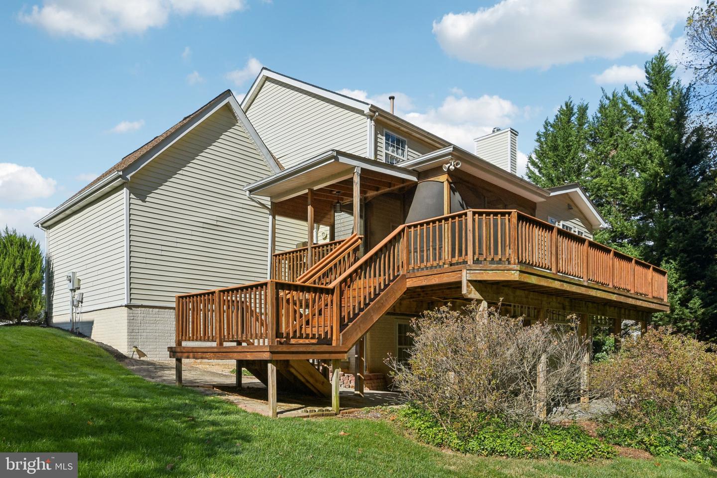 15111 SNAPPER CT, WOODBRIDGE, Virginia 22193, 5 Bedrooms Bedrooms, ,3 BathroomsBathrooms,Residential,For sale,15111 SNAPPER CT,VAPW2106692 MLS # VAPW2106692 15111 SNAPPER CT, WOODBRIDGE, Virginia 22193, 5 Bedrooms Bedrooms, ,3 BathroomsBathrooms,Residential,For sale,15111 SNAPPER CT,VAPW2106692 MLS # VAPW2106692