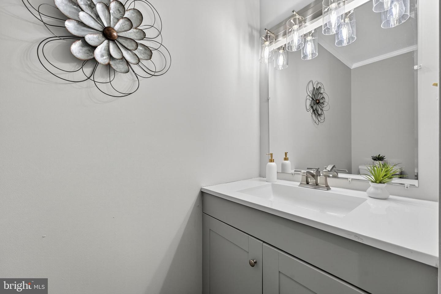 12610 WESTPORT LN, WOODBRIDGE, Virginia 22192, 3 Bedrooms Bedrooms, ,3 BathroomsBathrooms,Residential,For sale,12610 WESTPORT LN,VAPW2107752 MLS # VAPW2107752 12610 WESTPORT LN, WOODBRIDGE, Virginia 22192, 3 Bedrooms Bedrooms, ,3 BathroomsBathrooms,Residential,For sale,12610 WESTPORT LN,VAPW2107752 MLS # VAPW2107752