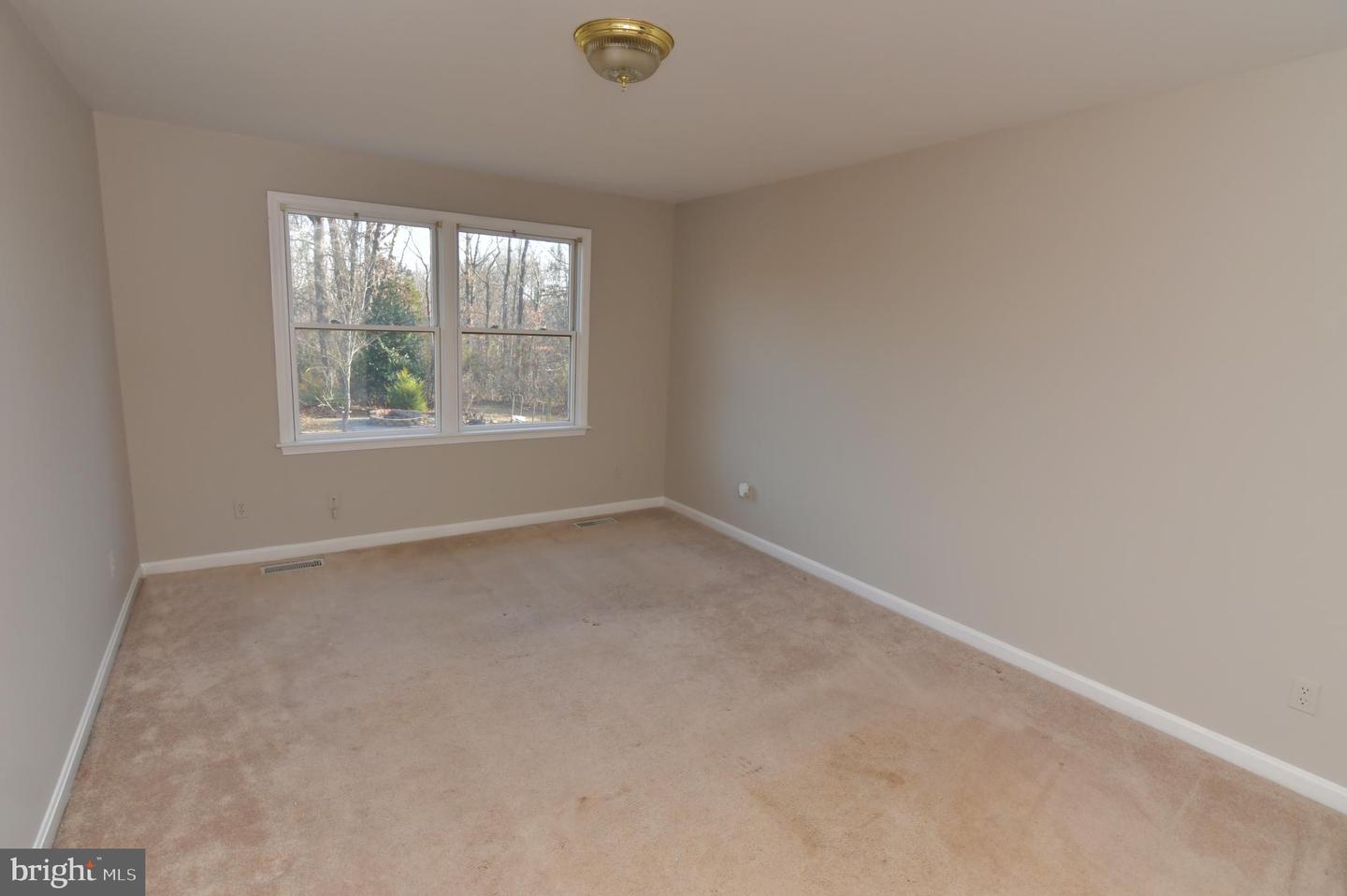 515 RIVER RIDGE DR, MIDDLETOWN, Virginia 22645, 4 Bedrooms Bedrooms, ,4 BathroomsBathrooms,Residential,For sale,515 RIVER RIDGE DR,VAWR2012858 MLS # VAWR2012858