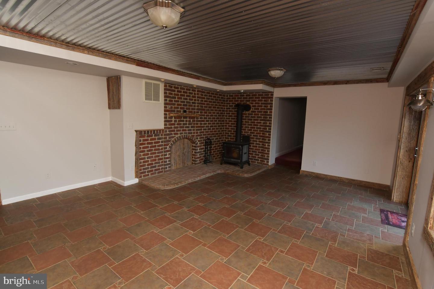 515 RIVER RIDGE DR, MIDDLETOWN, Virginia 22645, 4 Bedrooms Bedrooms, ,4 BathroomsBathrooms,Residential,For sale,515 RIVER RIDGE DR,VAWR2012858 MLS # VAWR2012858