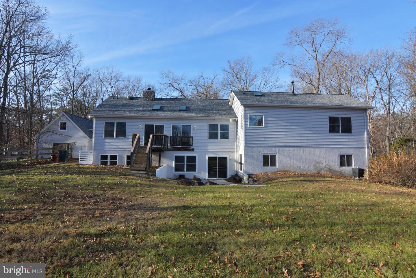 515 RIVER RIDGE DR, MIDDLETOWN, Virginia 22645, 4 Bedrooms Bedrooms, ,4 BathroomsBathrooms,Residential,For sale,515 RIVER RIDGE DR,VAWR2012858 MLS # VAWR2012858