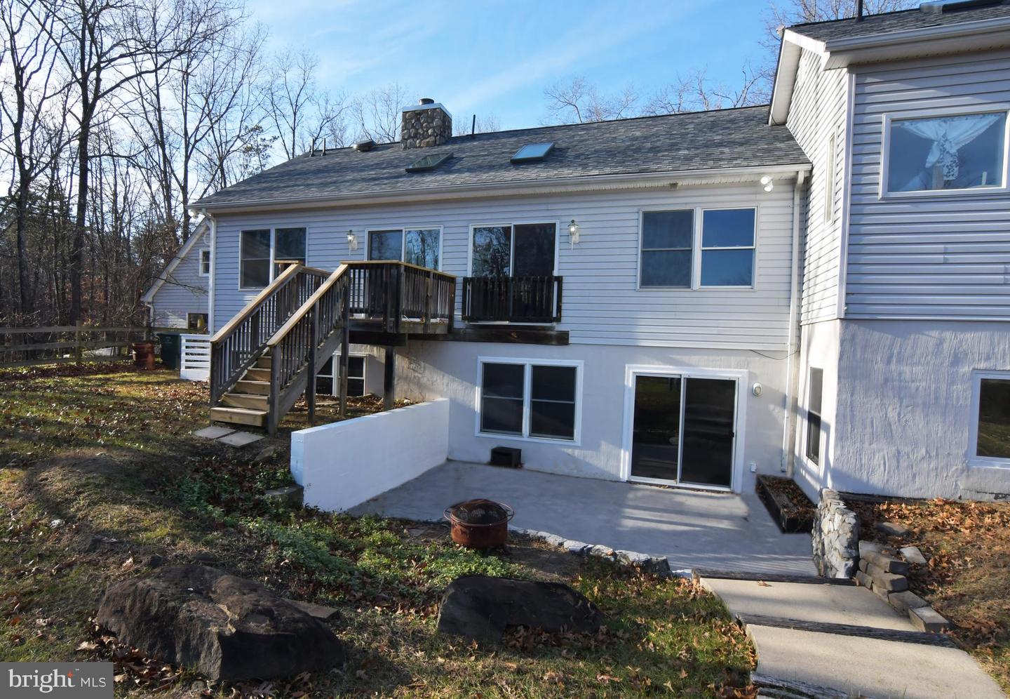 515 RIVER RIDGE DR, MIDDLETOWN, Virginia 22645, 4 Bedrooms Bedrooms, ,4 BathroomsBathrooms,Residential,For sale,515 RIVER RIDGE DR,VAWR2012858 MLS # VAWR2012858