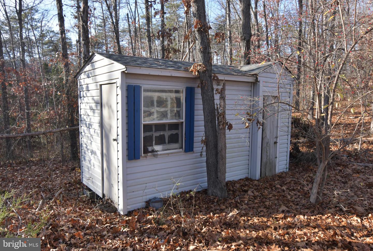 515 RIVER RIDGE DR, MIDDLETOWN, Virginia 22645, 4 Bedrooms Bedrooms, ,4 BathroomsBathrooms,Residential,For sale,515 RIVER RIDGE DR,VAWR2012858 MLS # VAWR2012858