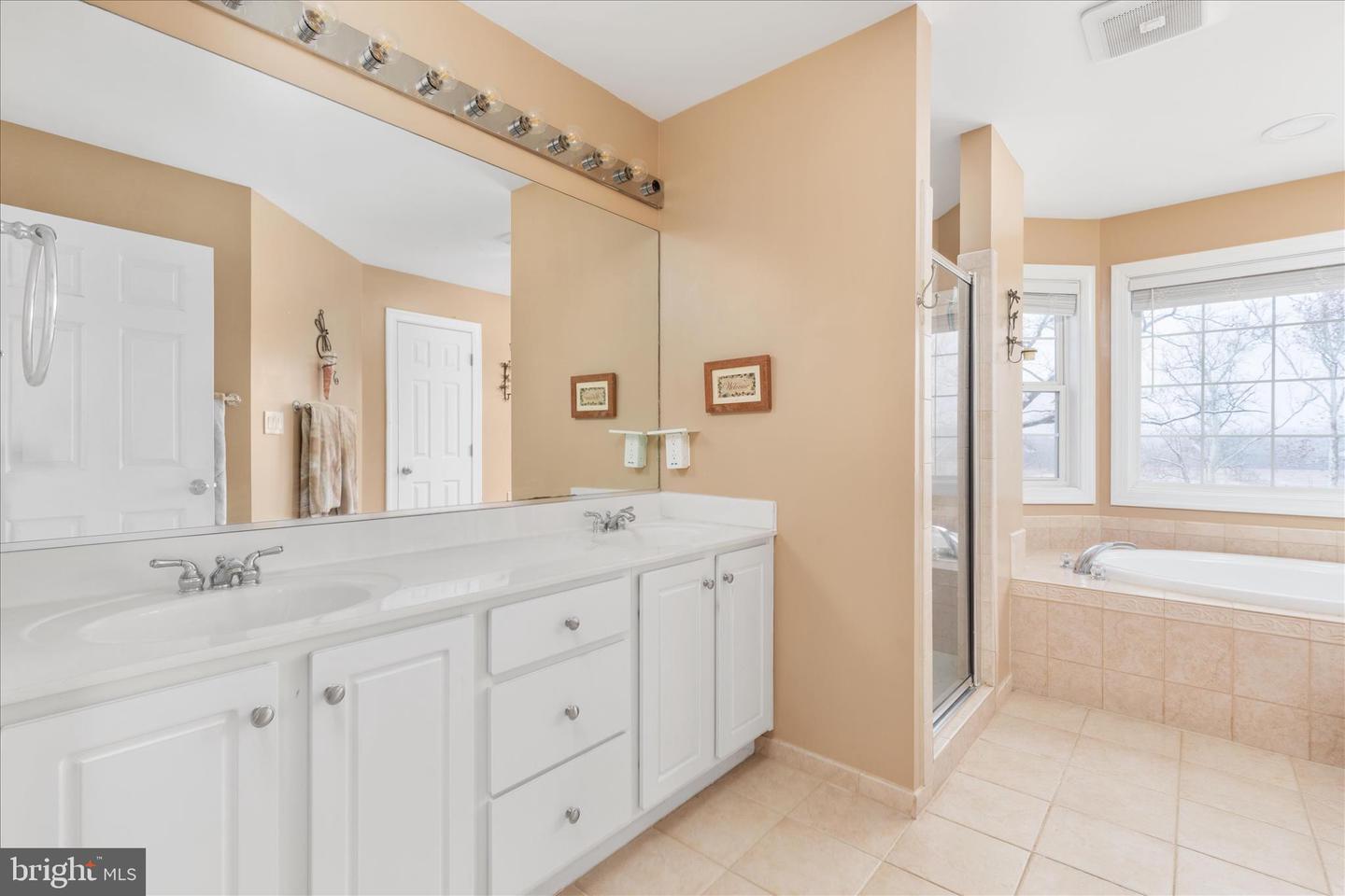 229 SOLDIERS REST LN, WINCHESTER, Virginia 22602, 6 Bedrooms Bedrooms, ,4 BathroomsBathrooms,Residential,For sale,229 SOLDIERS REST LN,VAFV2038328 MLS # VAFV2038328 229 SOLDIERS REST LN, WINCHESTER, Virginia 22602, 6 Bedrooms Bedrooms, ,4 BathroomsBathrooms,Residential,For sale,229 SOLDIERS REST LN,VAFV2038328 MLS # VAFV2038328