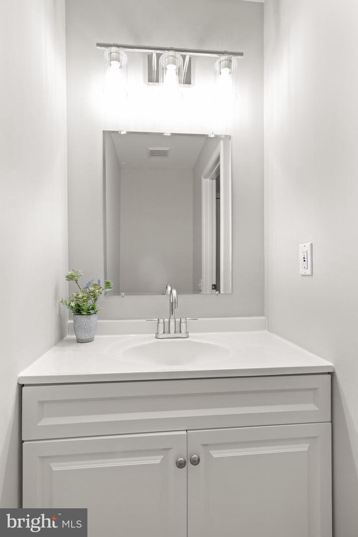 7913 REBEL WALK DR, MANASSAS, Virginia 20109, 4 Bedrooms Bedrooms, ,3 BathroomsBathrooms,Residential,For sale,7913 REBEL WALK DR,VAPW2108736 MLS # VAPW2108736 7913 REBEL WALK DR, MANASSAS, Virginia 20109, 4 Bedrooms Bedrooms, ,3 BathroomsBathrooms,Residential,For sale,7913 REBEL WALK DR,VAPW2108736 MLS # VAPW2108736