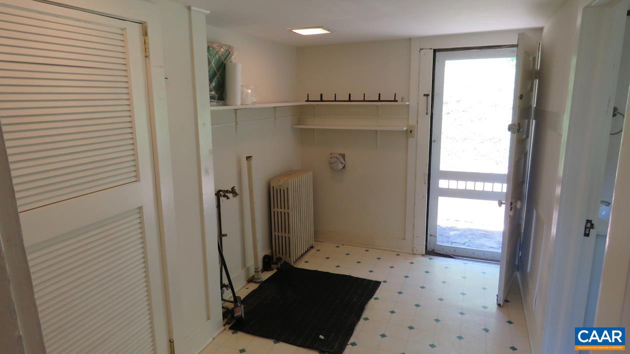 740 CANAL ST, SCOTTSVILLE, Virginia 24590, 5 Bedrooms Bedrooms, ,3 BathroomsBathrooms,Residential,For sale,740 CANAL ST,671667 MLS # 671667