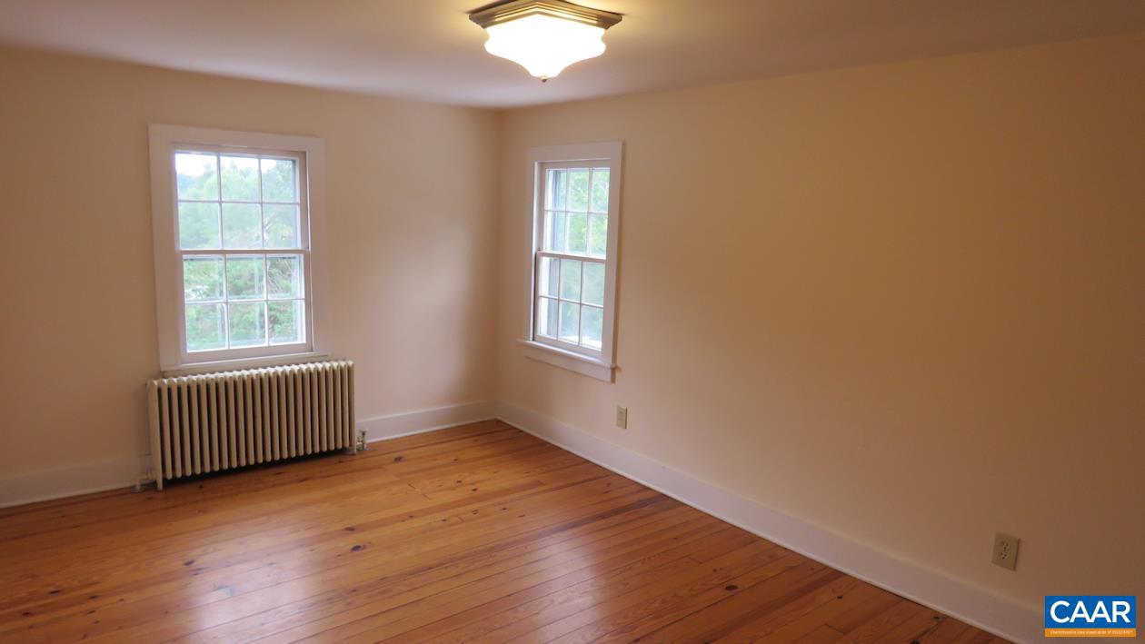 740 CANAL ST, SCOTTSVILLE, Virginia 24590, 5 Bedrooms Bedrooms, ,3 BathroomsBathrooms,Residential,For sale,740 CANAL ST,671667 MLS # 671667