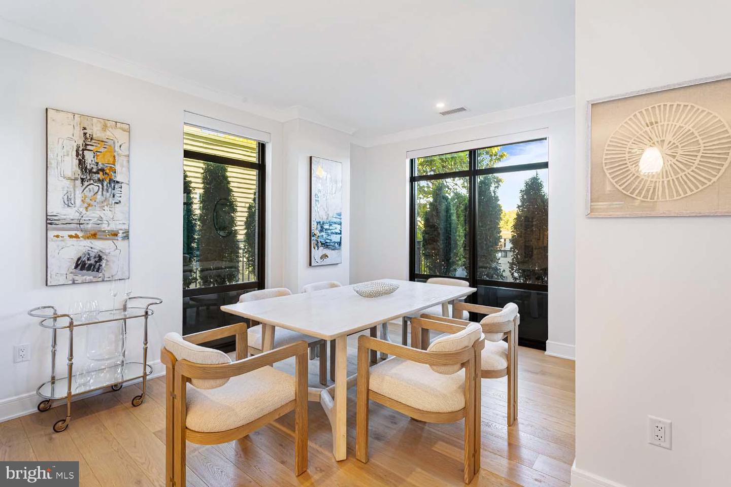 6718 LOWELL AVE #406, MCLEAN, Virginia 22101, 2 Bedrooms Bedrooms, ,2 BathroomsBathrooms,Residential,For sale,6718 LOWELL AVE #406,VAFX2281726 MLS # VAFX2281726