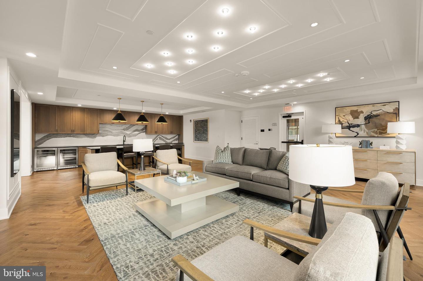 6718 LOWELL AVE #406, MCLEAN, Virginia 22101, 2 Bedrooms Bedrooms, ,2 BathroomsBathrooms,Residential,For sale,6718 LOWELL AVE #406,VAFX2281726 MLS # VAFX2281726