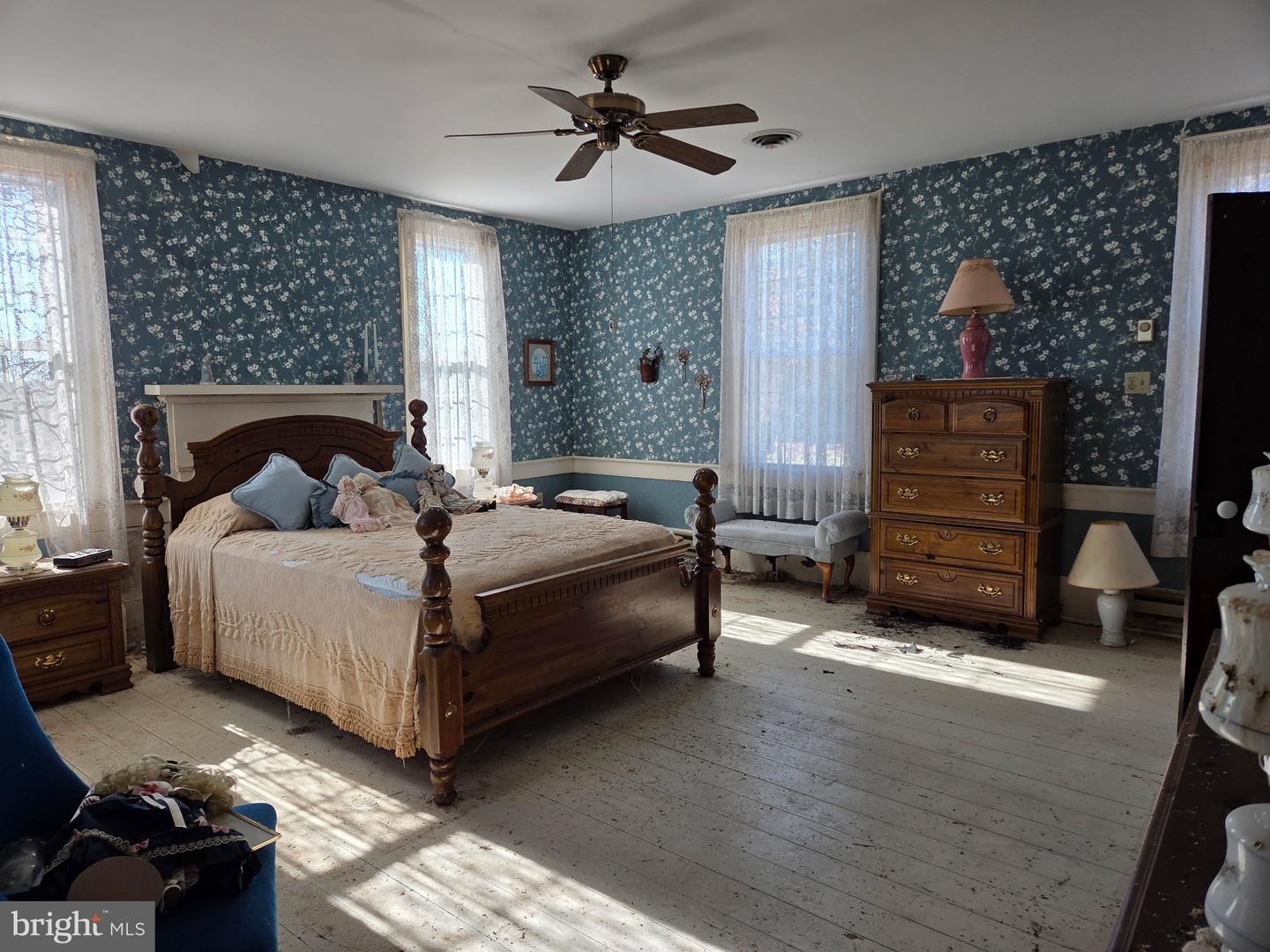 32181 MONROE RD, FRANKLIN, Virginia 23851, 4 Bedrooms Bedrooms, ,1 BathroomBathrooms,Residential,For sale,32181 MONROE RD,VASU2000028 MLS # VASU2000028 32181 MONROE RD, FRANKLIN, Virginia 23851, 4 Bedrooms Bedrooms, ,1 BathroomBathrooms,Residential,For sale,32181 MONROE RD,VASU2000028 MLS # VASU2000028