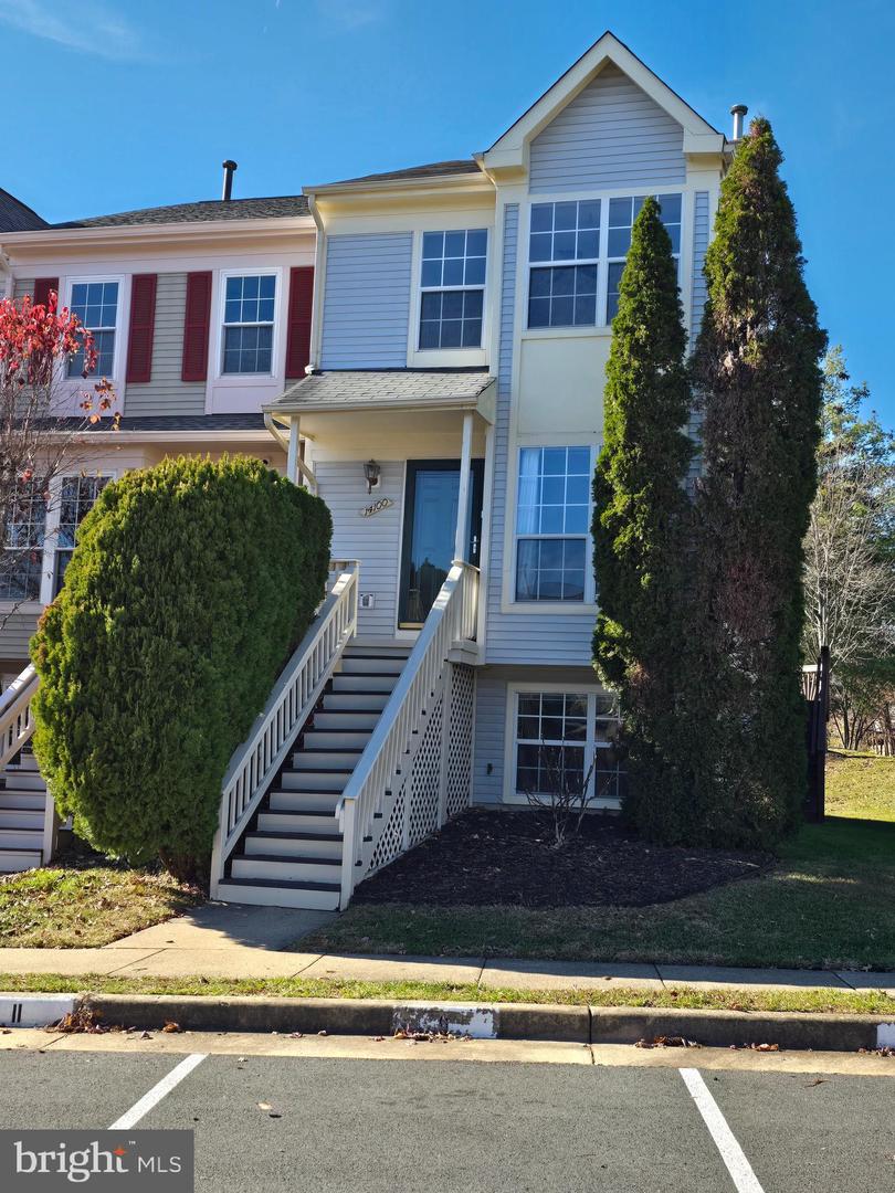 14100 AUTUMN CIR, CENTREVILLE, Virginia 20121, 3 Bedrooms Bedrooms, ,3 BathroomsBathrooms,Residential,For sale,14100 AUTUMN CIR,VAFX2281728 MLS # VAFX2281728 14100 AUTUMN CIR, CENTREVILLE, Virginia 20121, 3 Bedrooms Bedrooms, ,3 BathroomsBathrooms,Residential,For sale,14100 AUTUMN CIR,VAFX2281728 MLS # VAFX2281728