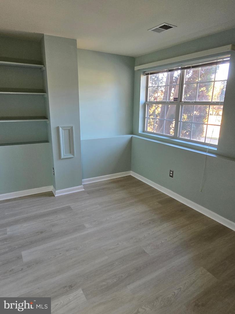 14100 AUTUMN CIR, CENTREVILLE, Virginia 20121, 3 Bedrooms Bedrooms, ,3 BathroomsBathrooms,Residential,For sale,14100 AUTUMN CIR,VAFX2281728 MLS # VAFX2281728 14100 AUTUMN CIR, CENTREVILLE, Virginia 20121, 3 Bedrooms Bedrooms, ,3 BathroomsBathrooms,Residential,For sale,14100 AUTUMN CIR,VAFX2281728 MLS # VAFX2281728