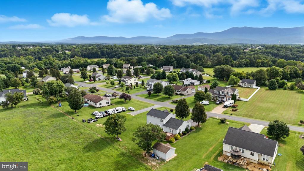 127 DEERFIELD ESTATES DR, STANLEY, Virginia 22851, 3 Bedrooms Bedrooms, ,2 BathroomsBathrooms,Residential,127 DEERFIELD ESTATES DR,VAPA2004888 MLS # VAPA2004888 127 DEERFIELD ESTATES DR, STANLEY, Virginia 22851, 3 Bedrooms Bedrooms, ,2 BathroomsBathrooms,Residential,127 DEERFIELD ESTATES DR,VAPA2004888 MLS # VAPA2004888