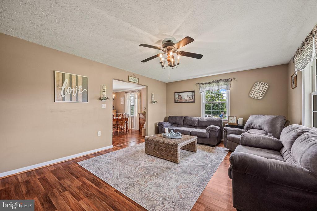 127 DEERFIELD ESTATES DR, STANLEY, Virginia 22851, 3 Bedrooms Bedrooms, ,2 BathroomsBathrooms,Residential,127 DEERFIELD ESTATES DR,VAPA2004888 MLS # VAPA2004888 127 DEERFIELD ESTATES DR, STANLEY, Virginia 22851, 3 Bedrooms Bedrooms, ,2 BathroomsBathrooms,Residential,127 DEERFIELD ESTATES DR,VAPA2004888 MLS # VAPA2004888