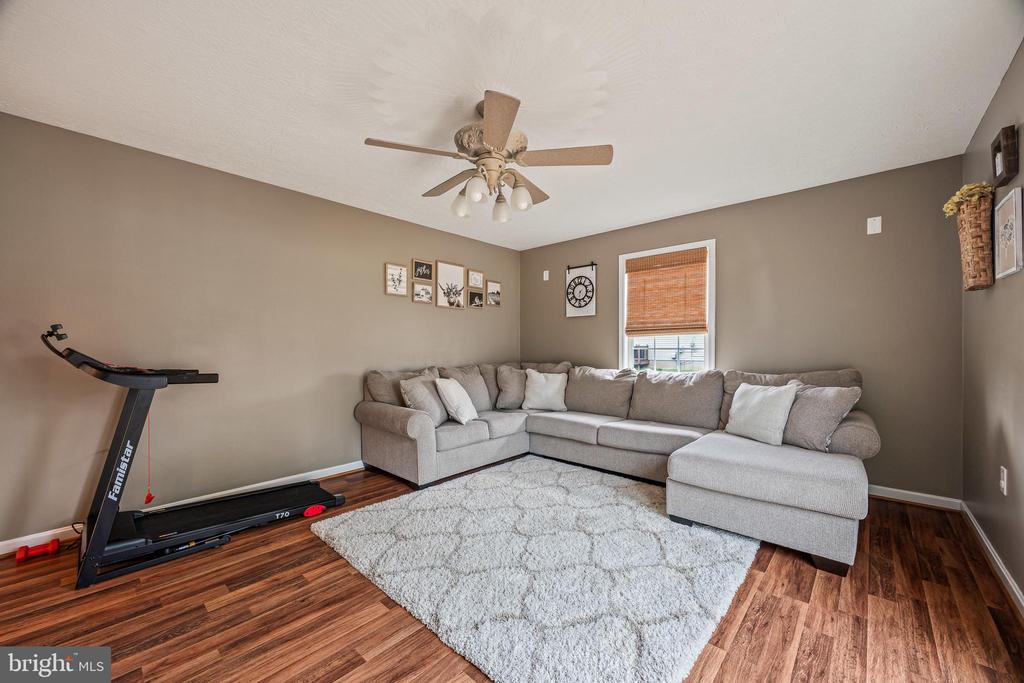 127 DEERFIELD ESTATES DR, STANLEY, Virginia 22851, 3 Bedrooms Bedrooms, ,2 BathroomsBathrooms,Residential,127 DEERFIELD ESTATES DR,VAPA2004888 MLS # VAPA2004888 127 DEERFIELD ESTATES DR, STANLEY, Virginia 22851, 3 Bedrooms Bedrooms, ,2 BathroomsBathrooms,Residential,127 DEERFIELD ESTATES DR,VAPA2004888 MLS # VAPA2004888