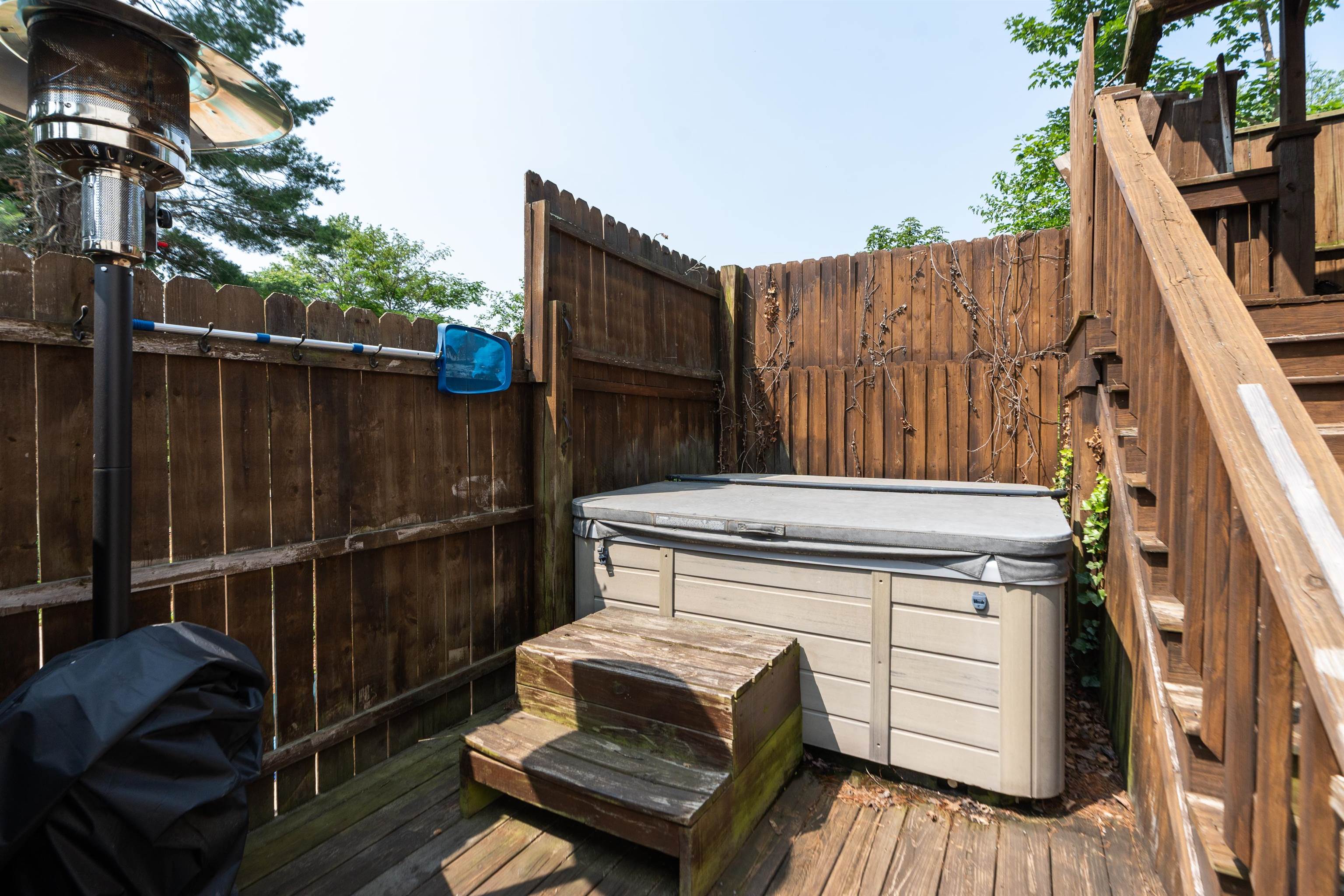 303 COPELAND DR, STAUNTON, Virginia 24401, 3 Bedrooms Bedrooms, ,2 BathroomsBathrooms,Residential,303 COPELAND DR,665753 MLS # 665753