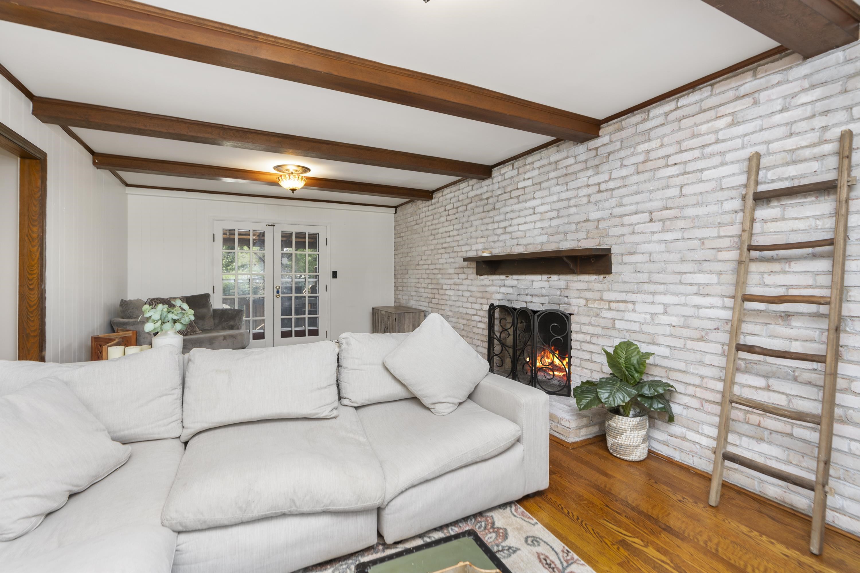 303 COPELAND DR, STAUNTON, Virginia 24401, 3 Bedrooms Bedrooms, ,2 BathroomsBathrooms,Residential,303 COPELAND DR,665753 MLS # 665753