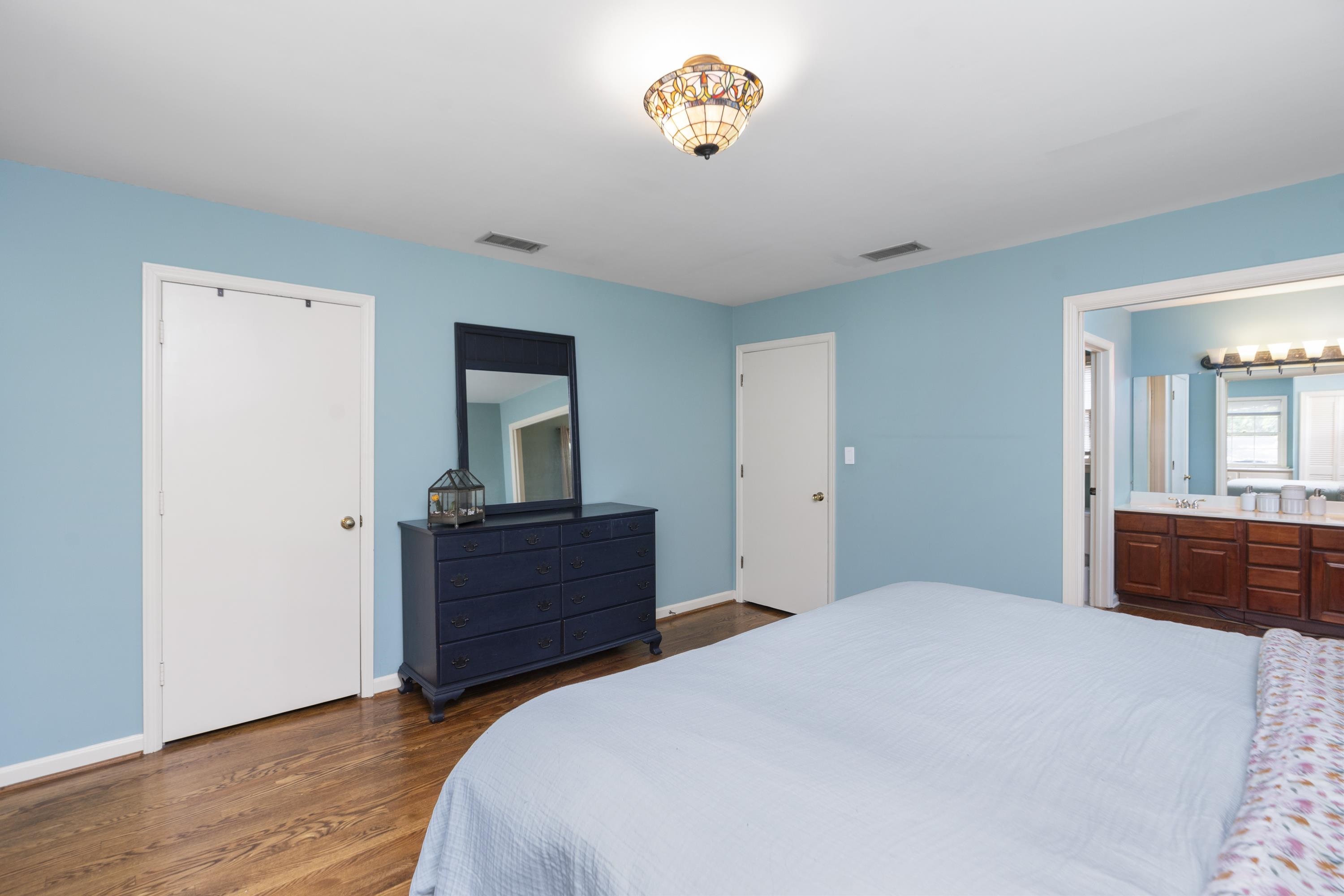 303 COPELAND DR, STAUNTON, Virginia 24401, 3 Bedrooms Bedrooms, ,2 BathroomsBathrooms,Residential,303 COPELAND DR,665753 MLS # 665753