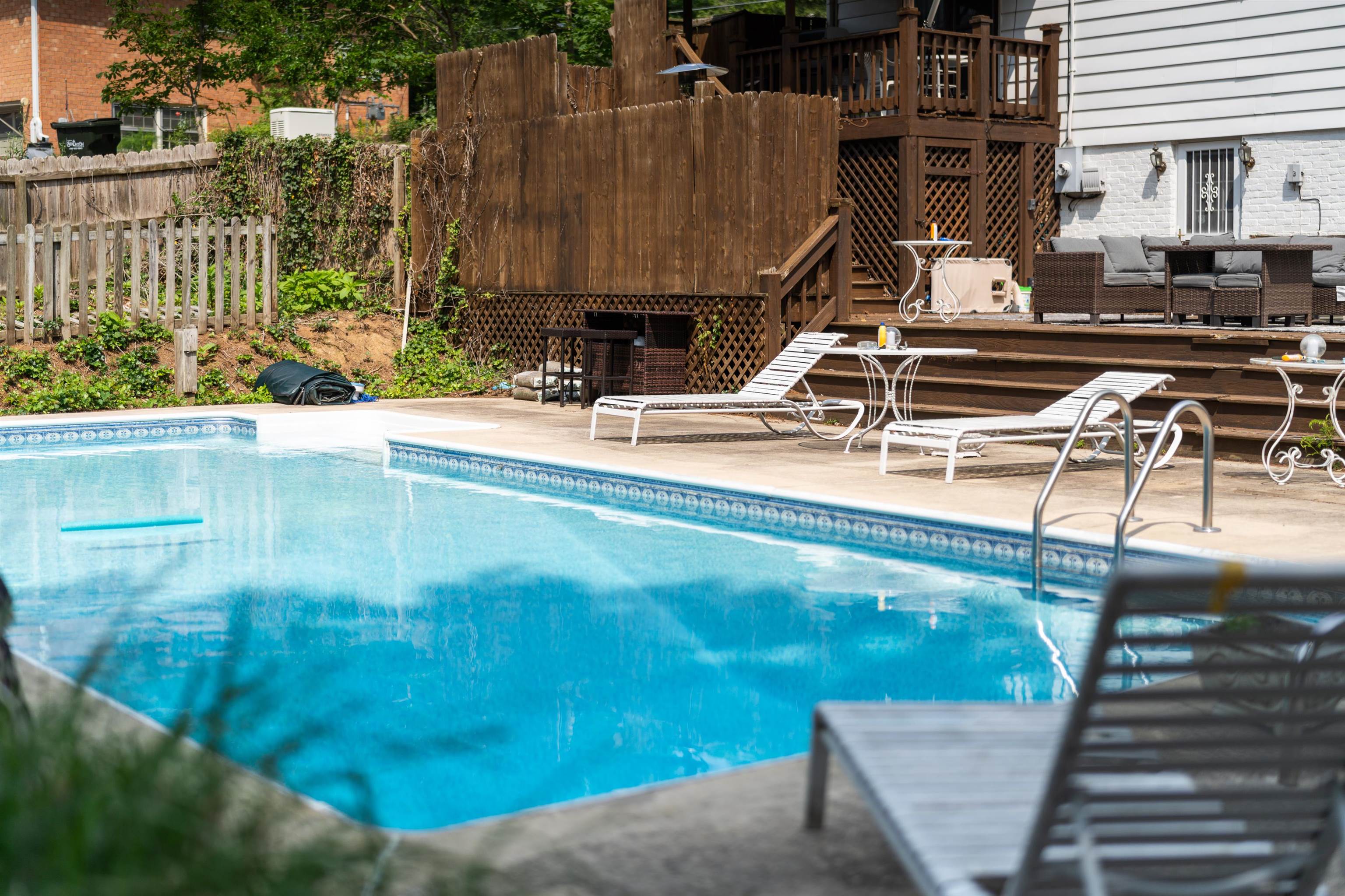 303 COPELAND DR, STAUNTON, Virginia 24401, 3 Bedrooms Bedrooms, ,2 BathroomsBathrooms,Residential,303 COPELAND DR,665753 MLS # 665753