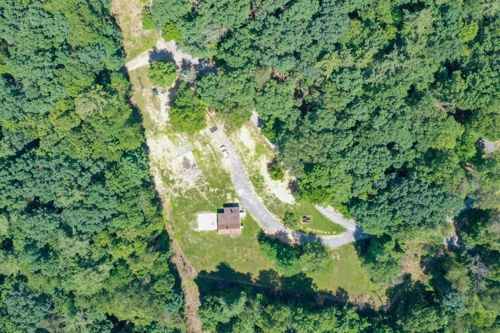 10039 JESS AREY LN, DAYTON, Virginia 22821, 2 Bedrooms Bedrooms, ,1 BathroomBathrooms,Residential,10039 JESS AREY LN,671669 MLS # 671669 10039 JESS AREY LN, DAYTON, Virginia 22821, 2 Bedrooms Bedrooms, ,1 BathroomBathrooms,Residential,10039 JESS AREY LN,671669 MLS # 671669