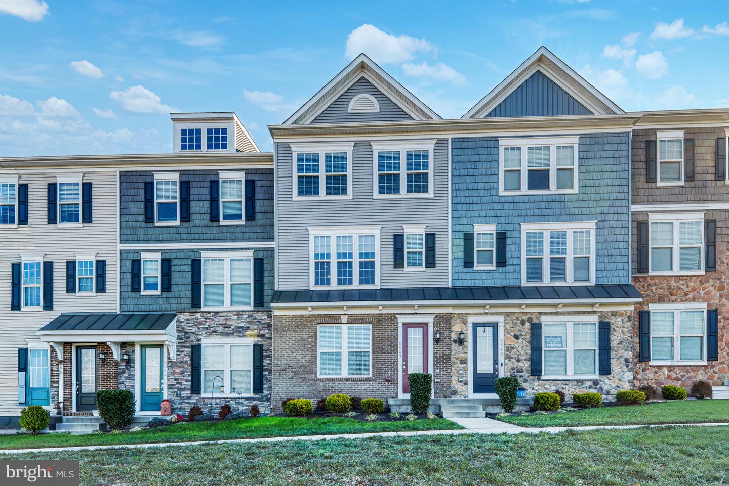 6047 CAMERONS FERRY DR, HAYMARKET, Virginia 20169, 3 Bedrooms Bedrooms, ,3 BathroomsBathrooms,Residential,For sale,6047 CAMERONS FERRY DR,VAPW2108224 MLS # VAPW2108224 6047 CAMERONS FERRY DR, HAYMARKET, Virginia 20169, 3 Bedrooms Bedrooms, ,3 BathroomsBathrooms,Residential,For sale,6047 CAMERONS FERRY DR,VAPW2108224 MLS # VAPW2108224