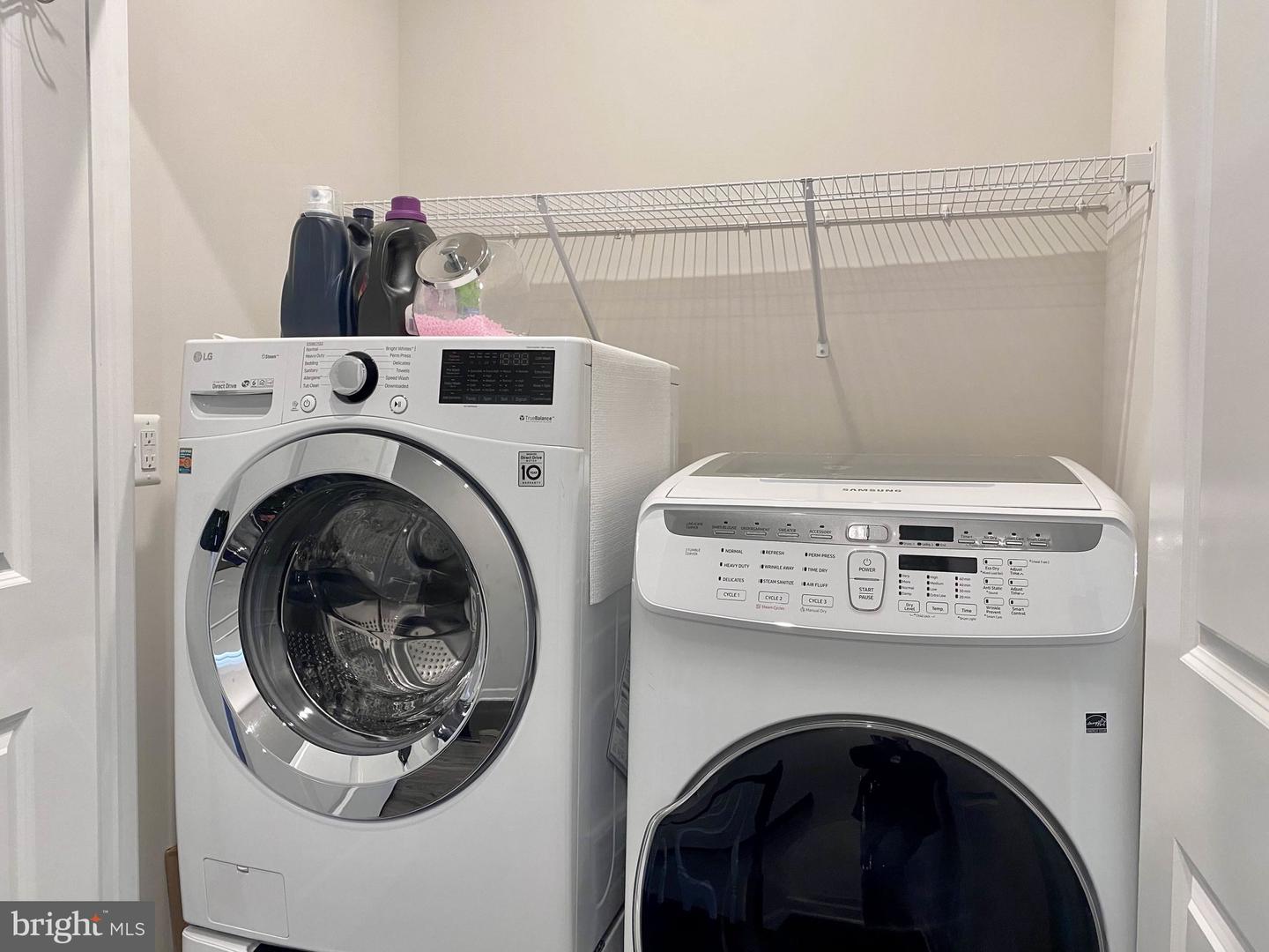 6047 CAMERONS FERRY DR, HAYMARKET, Virginia 20169, 3 Bedrooms Bedrooms, ,3 BathroomsBathrooms,Residential,For sale,6047 CAMERONS FERRY DR,VAPW2108224 MLS # VAPW2108224 6047 CAMERONS FERRY DR, HAYMARKET, Virginia 20169, 3 Bedrooms Bedrooms, ,3 BathroomsBathrooms,Residential,For sale,6047 CAMERONS FERRY DR,VAPW2108224 MLS # VAPW2108224