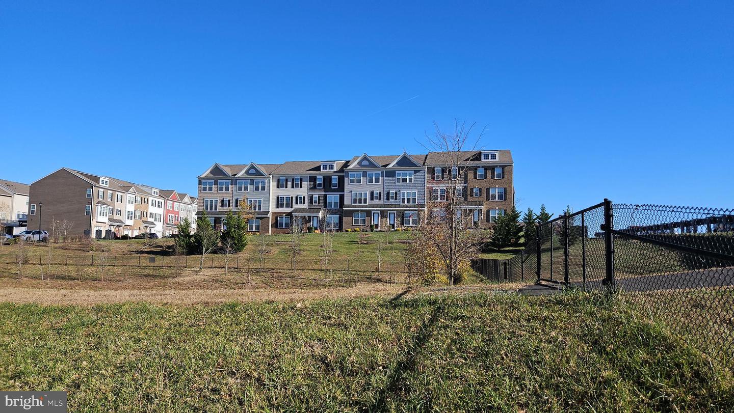 6047 CAMERONS FERRY DR, HAYMARKET, Virginia 20169, 3 Bedrooms Bedrooms, ,3 BathroomsBathrooms,Residential,For sale,6047 CAMERONS FERRY DR,VAPW2108224 MLS # VAPW2108224 6047 CAMERONS FERRY DR, HAYMARKET, Virginia 20169, 3 Bedrooms Bedrooms, ,3 BathroomsBathrooms,Residential,For sale,6047 CAMERONS FERRY DR,VAPW2108224 MLS # VAPW2108224