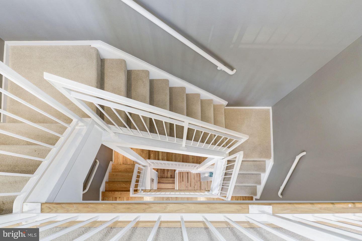 1662 N QUINN ST N, ARLINGTON, Virginia 22209, 4 Bedrooms Bedrooms, ,2 BathroomsBathrooms,Residential,For sale,1662 N QUINN ST N,VAAR2066464 MLS # VAAR2066464