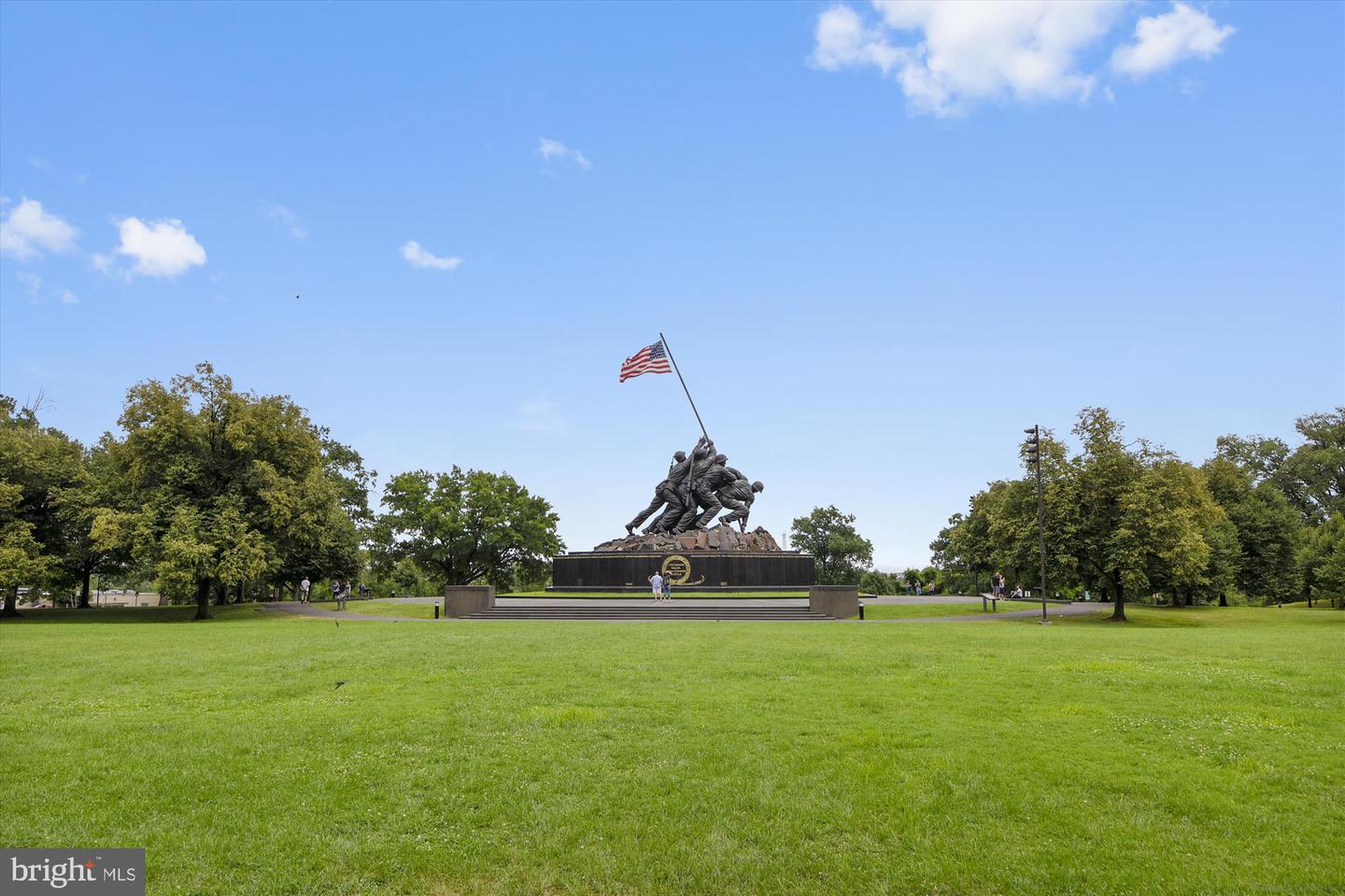 1662 N QUINN ST N, ARLINGTON, Virginia 22209, 4 Bedrooms Bedrooms, ,2 BathroomsBathrooms,Residential,For sale,1662 N QUINN ST N,VAAR2066464 MLS # VAAR2066464