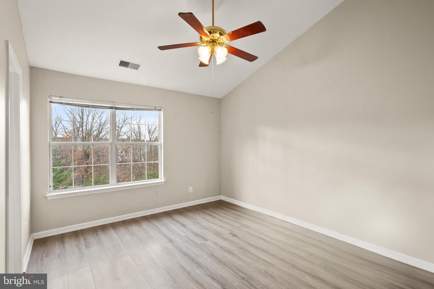 16787 BRANDY MOOR LOOP, WOODBRIDGE, Virginia 22191, 3 Bedrooms Bedrooms, ,2 BathroomsBathrooms,Residential,For sale,16787 BRANDY MOOR LOOP,VAPW2108672 MLS # VAPW2108672