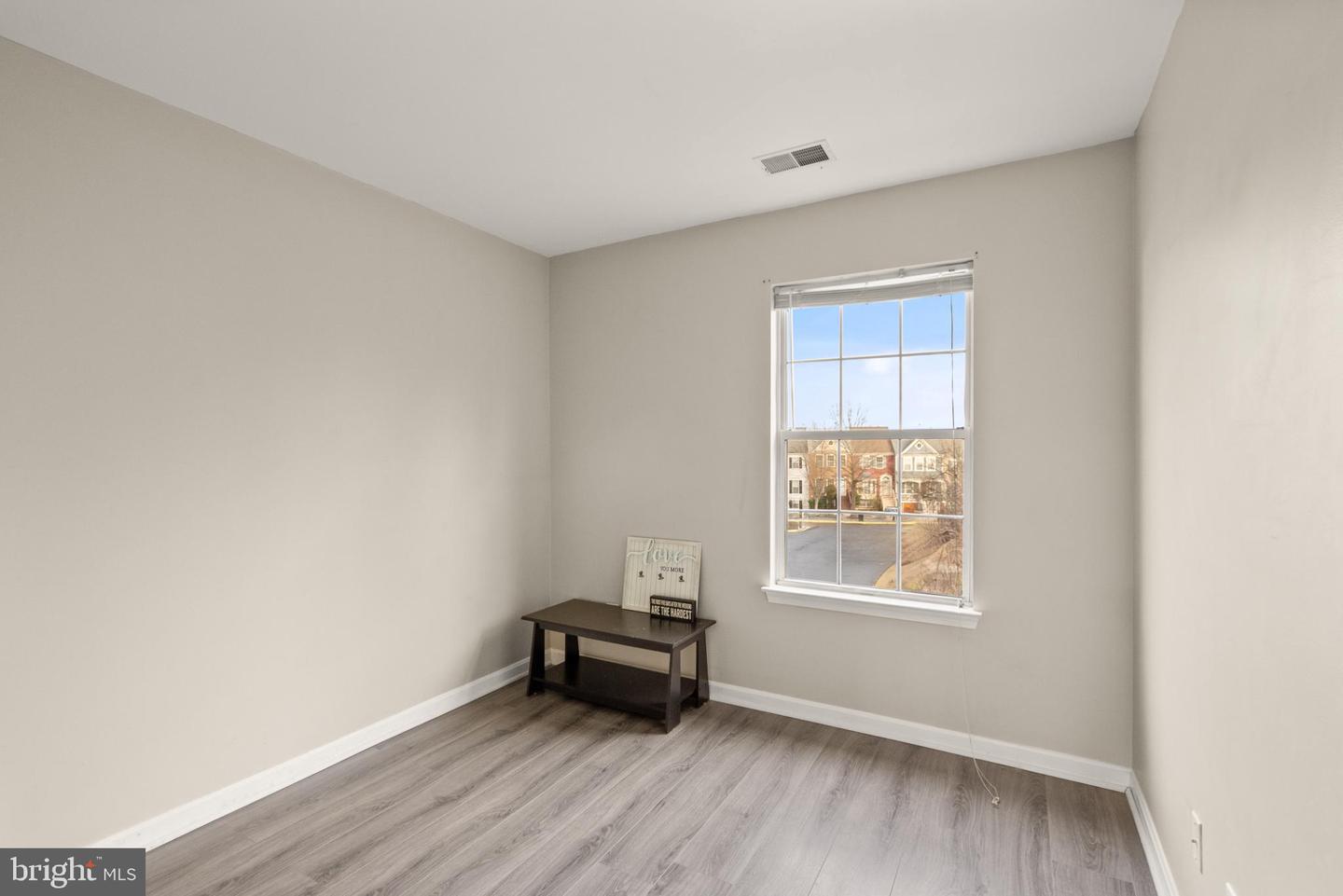 16787 BRANDY MOOR LOOP, WOODBRIDGE, Virginia 22191, 3 Bedrooms Bedrooms, ,2 BathroomsBathrooms,Residential,For sale,16787 BRANDY MOOR LOOP,VAPW2108672 MLS # VAPW2108672