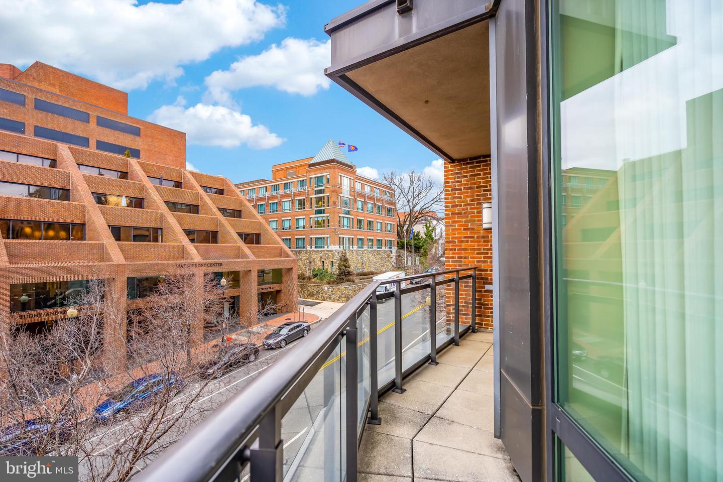 3150 SOUTH ST NW #1A, WASHINGTON, District Of Columbia 20007, 2 Bedrooms Bedrooms, ,2 BathroomsBathrooms,Residential,For sale,3150 SOUTH ST NW #1A,DCDC2227730 MLS # DCDC2227730 3150 SOUTH ST NW #1A, WASHINGTON, District Of Columbia 20007, 2 Bedrooms Bedrooms, ,2 BathroomsBathrooms,Residential,For sale,3150 SOUTH ST NW #1A,DCDC2227730 MLS # DCDC2227730