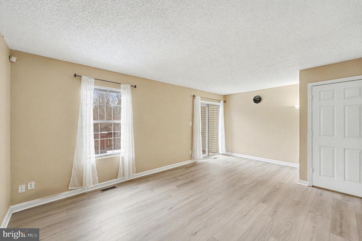 607 KNOLLWOOD CT, STAFFORD, Virginia 22554, 3 Bedrooms Bedrooms, 7 Rooms Rooms,3 BathroomsBathrooms,Residential,For sale,607 KNOLLWOOD CT,VAST2044566 MLS # VAST2044566 607 KNOLLWOOD CT, STAFFORD, Virginia 22554, 3 Bedrooms Bedrooms, 7 Rooms Rooms,3 BathroomsBathrooms,Residential,For sale,607 KNOLLWOOD CT,VAST2044566 MLS # VAST2044566