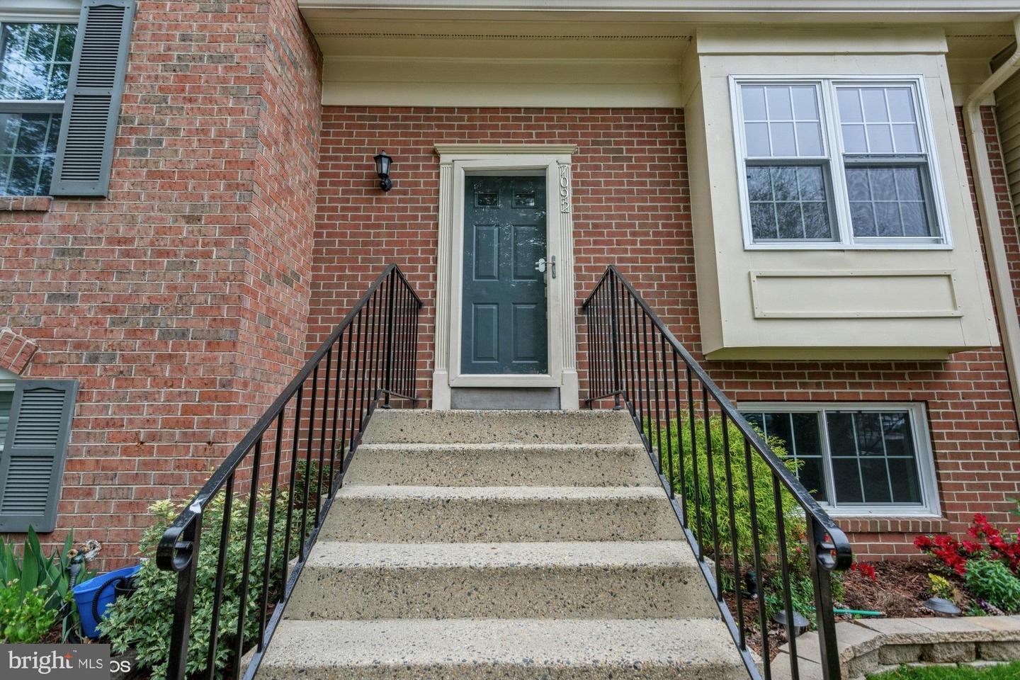 7092 SOLOMON SEAL CT, SPRINGFIELD, Virginia 22152, 4 Bedrooms Bedrooms, ,3 BathroomsBathrooms,Residential,For sale,7092 SOLOMON SEAL CT,VAFX2281760 MLS # VAFX2281760 7092 SOLOMON SEAL CT, SPRINGFIELD, Virginia 22152, 4 Bedrooms Bedrooms, ,3 BathroomsBathrooms,Residential,For sale,7092 SOLOMON SEAL CT,VAFX2281760 MLS # VAFX2281760