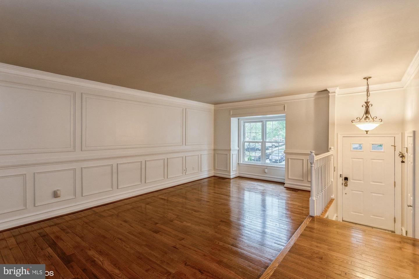 7092 SOLOMON SEAL CT, SPRINGFIELD, Virginia 22152, 4 Bedrooms Bedrooms, ,3 BathroomsBathrooms,Residential,For sale,7092 SOLOMON SEAL CT,VAFX2281760 MLS # VAFX2281760 7092 SOLOMON SEAL CT, SPRINGFIELD, Virginia 22152, 4 Bedrooms Bedrooms, ,3 BathroomsBathrooms,Residential,For sale,7092 SOLOMON SEAL CT,VAFX2281760 MLS # VAFX2281760