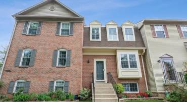 7092 SOLOMON SEAL CT, SPRINGFIELD, Virginia 22152, 4 Bedrooms Bedrooms, ,3 BathroomsBathrooms,Residential,For sale,7092 SOLOMON SEAL CT,VAFX2281760 MLS # VAFX2281760