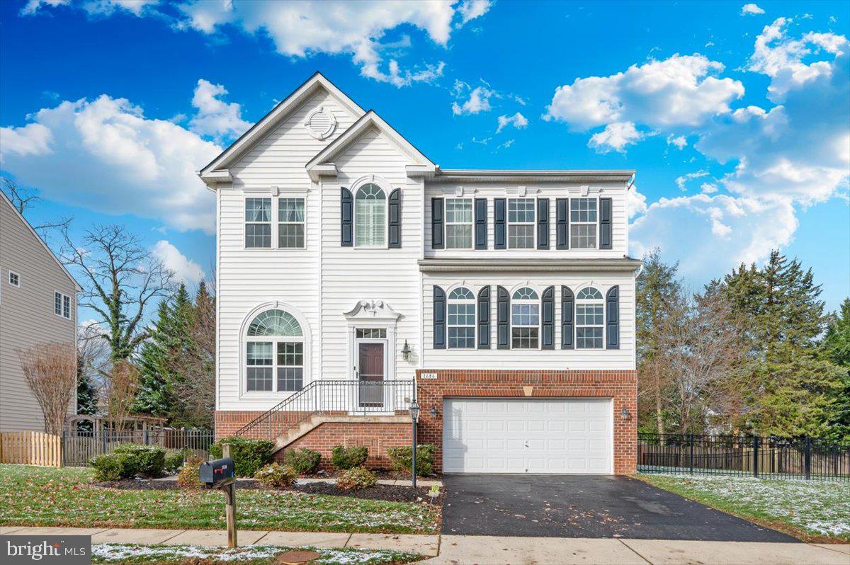 1686 WINTERWOOD CT, HERNDON, Virginia 20170, 4 Bedrooms Bedrooms, ,3 BathroomsBathrooms,Residential,For sale,1686 WINTERWOOD CT,VAFX2281766 MLS # VAFX2281766 1686 WINTERWOOD CT, HERNDON, Virginia 20170, 4 Bedrooms Bedrooms, ,3 BathroomsBathrooms,Residential,For sale,1686 WINTERWOOD CT,VAFX2281766 MLS # VAFX2281766