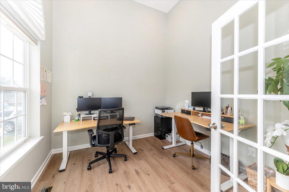 1686 WINTERWOOD CT, HERNDON, Virginia 20170, 4 Bedrooms Bedrooms, ,3 BathroomsBathrooms,Residential,For sale,1686 WINTERWOOD CT,VAFX2281766 MLS # VAFX2281766 1686 WINTERWOOD CT, HERNDON, Virginia 20170, 4 Bedrooms Bedrooms, ,3 BathroomsBathrooms,Residential,For sale,1686 WINTERWOOD CT,VAFX2281766 MLS # VAFX2281766