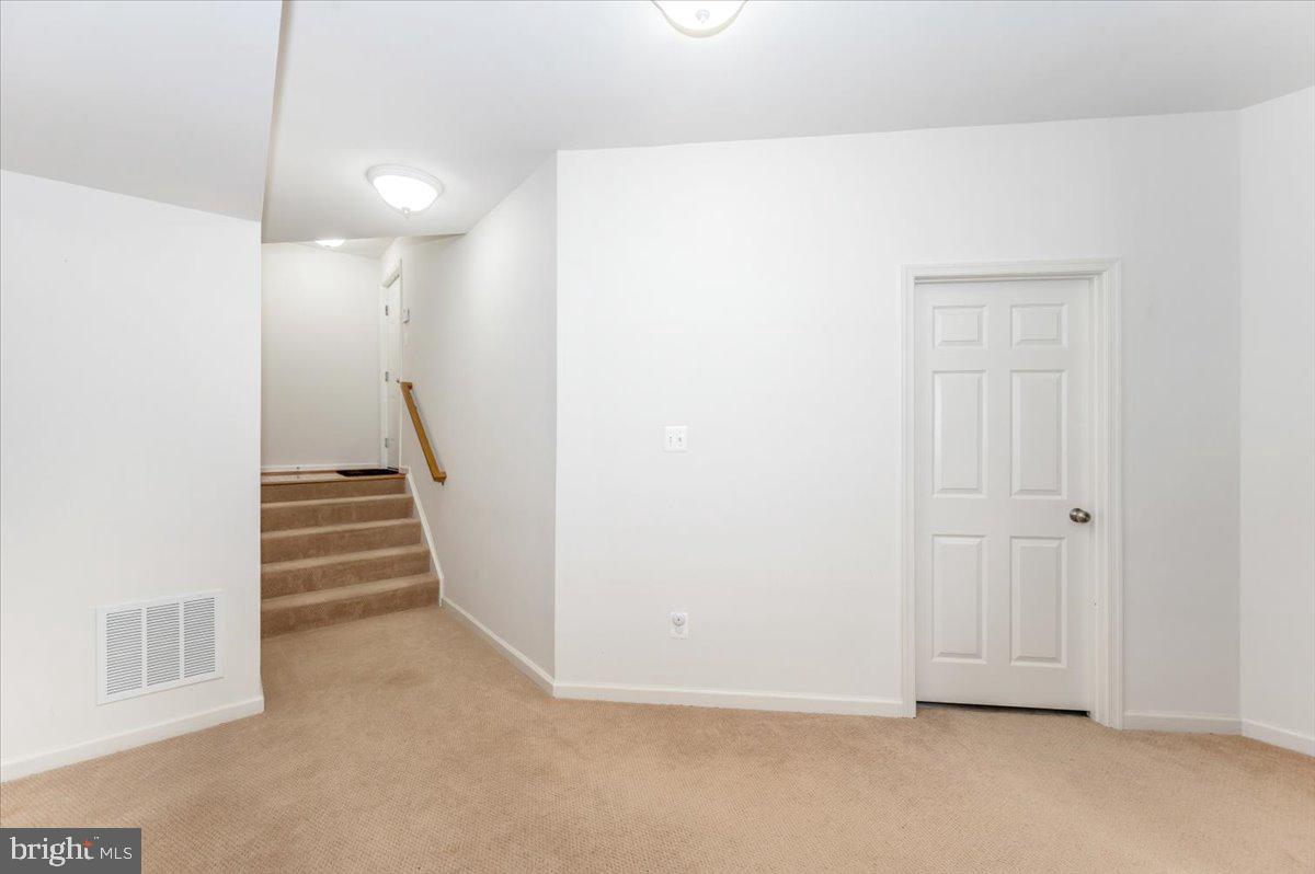 1686 WINTERWOOD CT, HERNDON, Virginia 20170, 4 Bedrooms Bedrooms, ,3 BathroomsBathrooms,Residential,For sale,1686 WINTERWOOD CT,VAFX2281766 MLS # VAFX2281766 1686 WINTERWOOD CT, HERNDON, Virginia 20170, 4 Bedrooms Bedrooms, ,3 BathroomsBathrooms,Residential,For sale,1686 WINTERWOOD CT,VAFX2281766 MLS # VAFX2281766