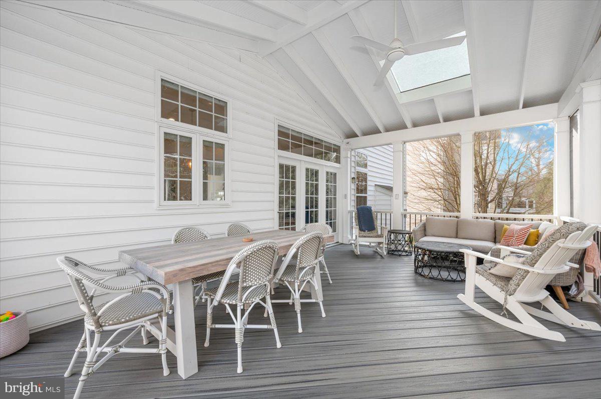 1686 WINTERWOOD CT, HERNDON, Virginia 20170, 4 Bedrooms Bedrooms, ,3 BathroomsBathrooms,Residential,For sale,1686 WINTERWOOD CT,VAFX2281766 MLS # VAFX2281766 1686 WINTERWOOD CT, HERNDON, Virginia 20170, 4 Bedrooms Bedrooms, ,3 BathroomsBathrooms,Residential,For sale,1686 WINTERWOOD CT,VAFX2281766 MLS # VAFX2281766